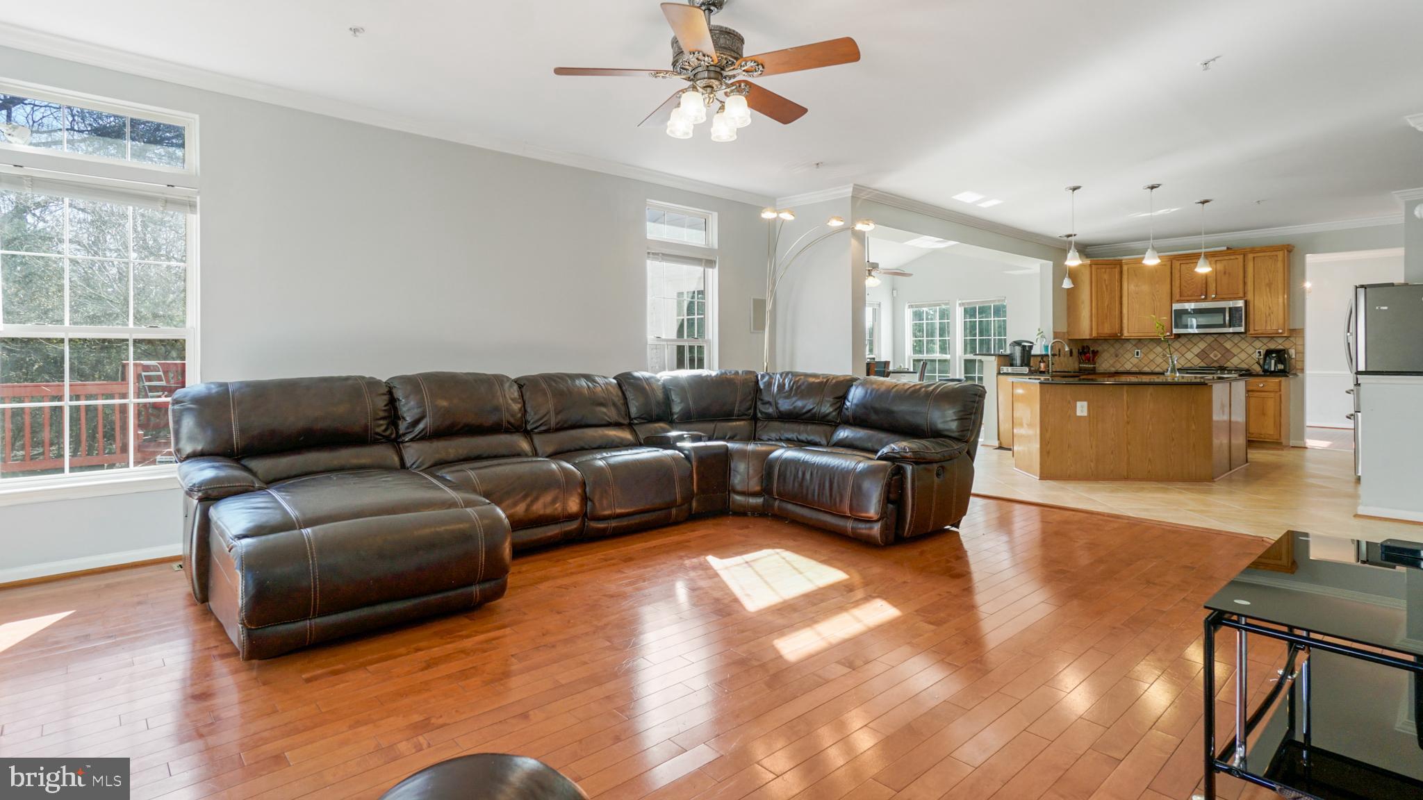 9626 Stuart Lane Clinton, MD 20735 - Photo 10 of 29 family room