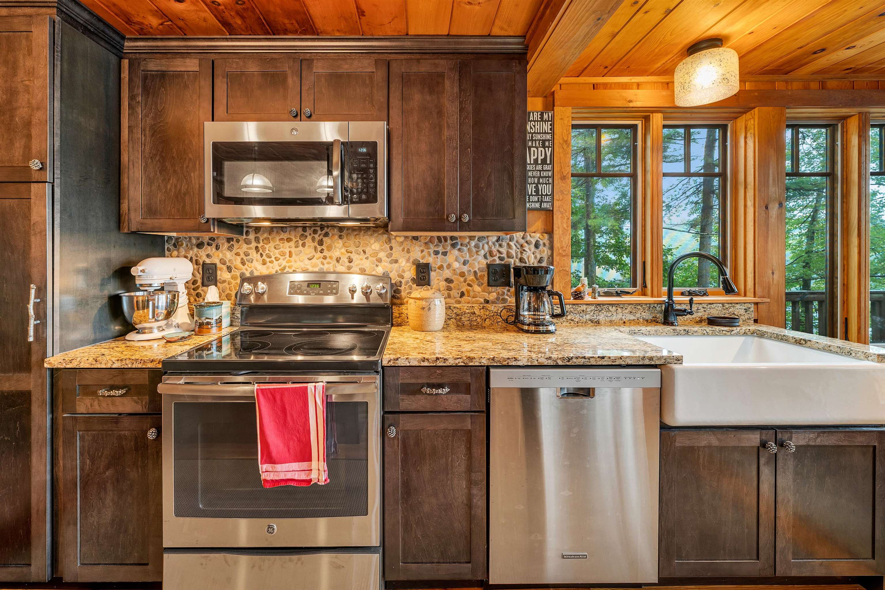 210 McManus Road Wolfeboro, NH 03894 - Photo 8 of 40 Gallery Image 8