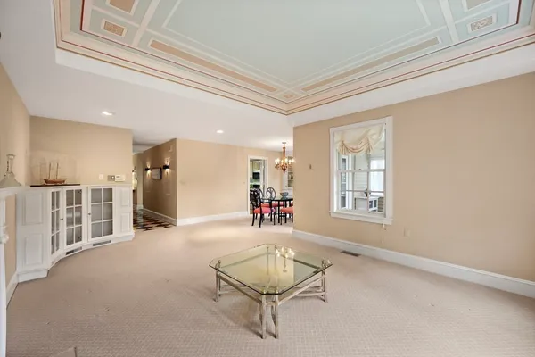 $419,900 | 8 Burns Meadow, Unit 8, Longmeadow, MA 01106