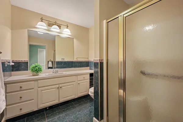 $419,900 | 8 Burns Meadow, Unit 8, Longmeadow, MA 01106