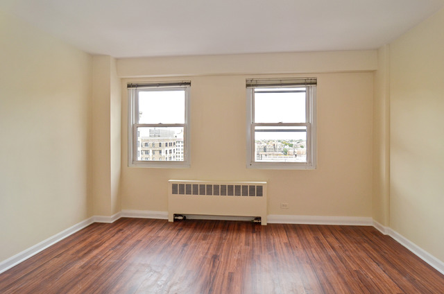 2909 North Sheridan Road, Unit 1212 Chicago, IL 60657 - Photo 6 of 10