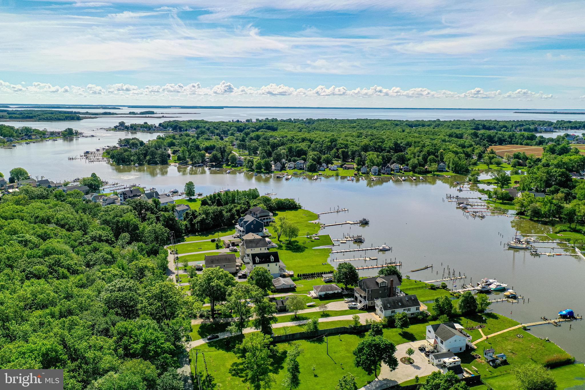 3733 Clarks Point Road Middle River, MD 21220 - Photo 12 of 119