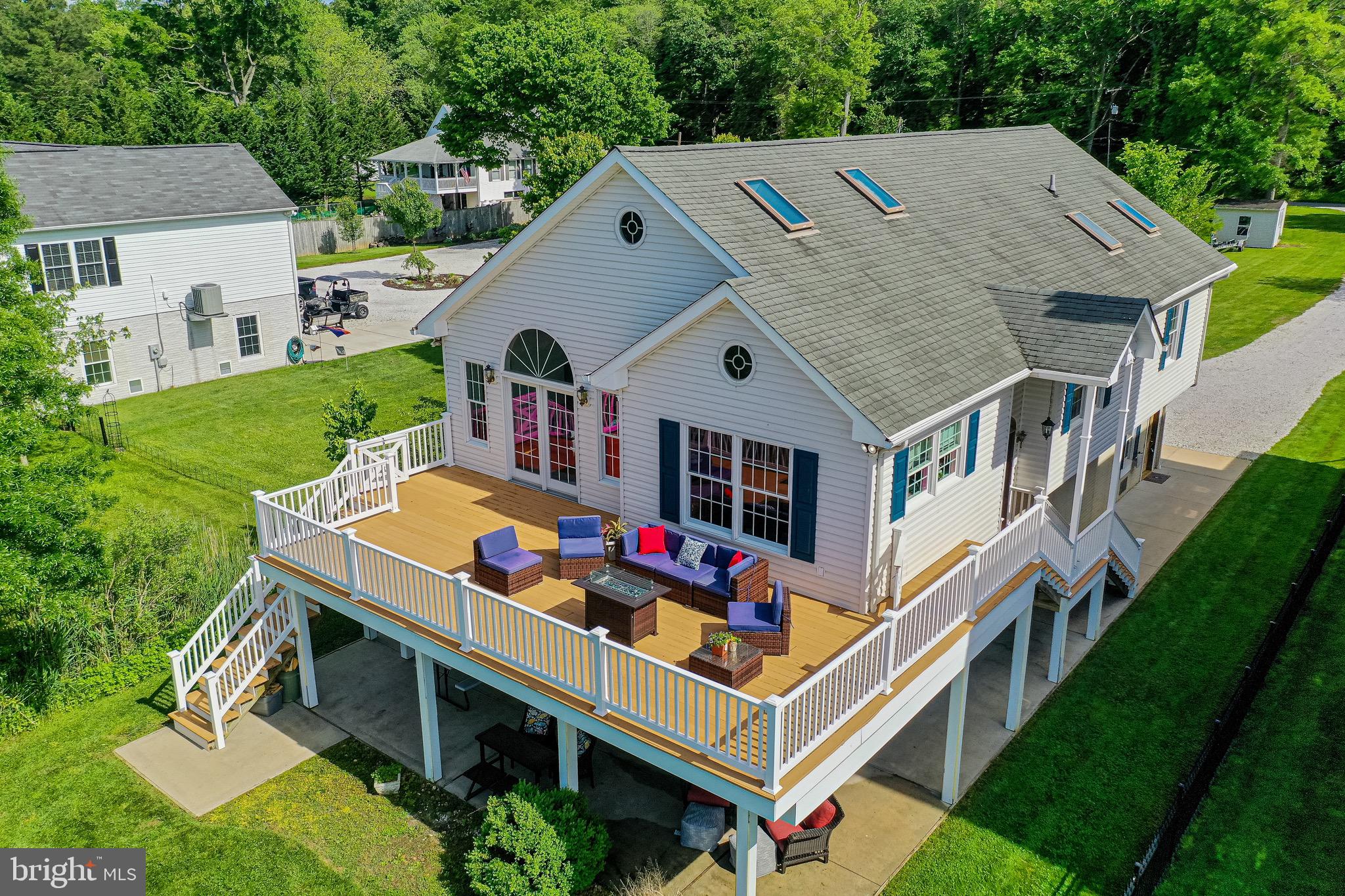 3733 Clarks Point Road Middle River, MD 21220 - Photo 4 of 119