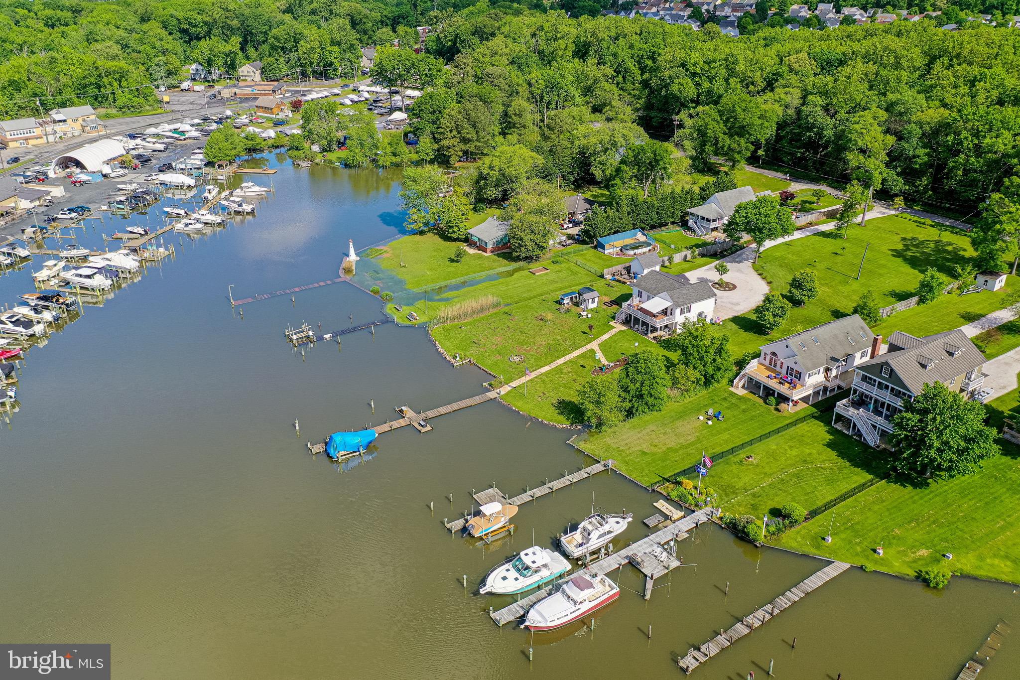 3733 Clarks Point Road Middle River, MD 21220 - Photo 10 of 119