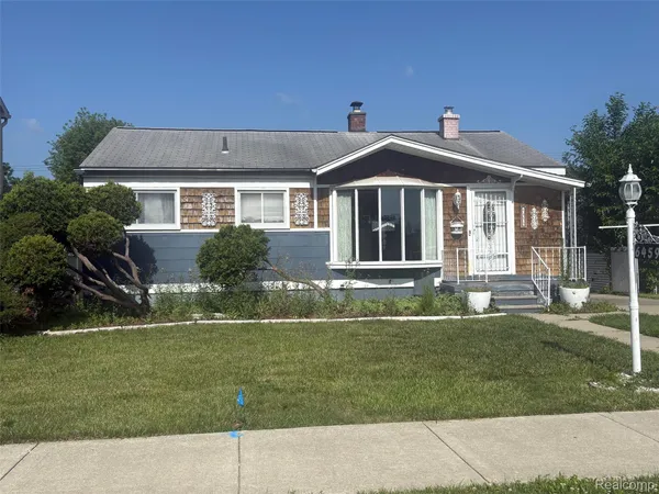 $149,900 | 6459 Lathers Street, Garden City, MI 48135