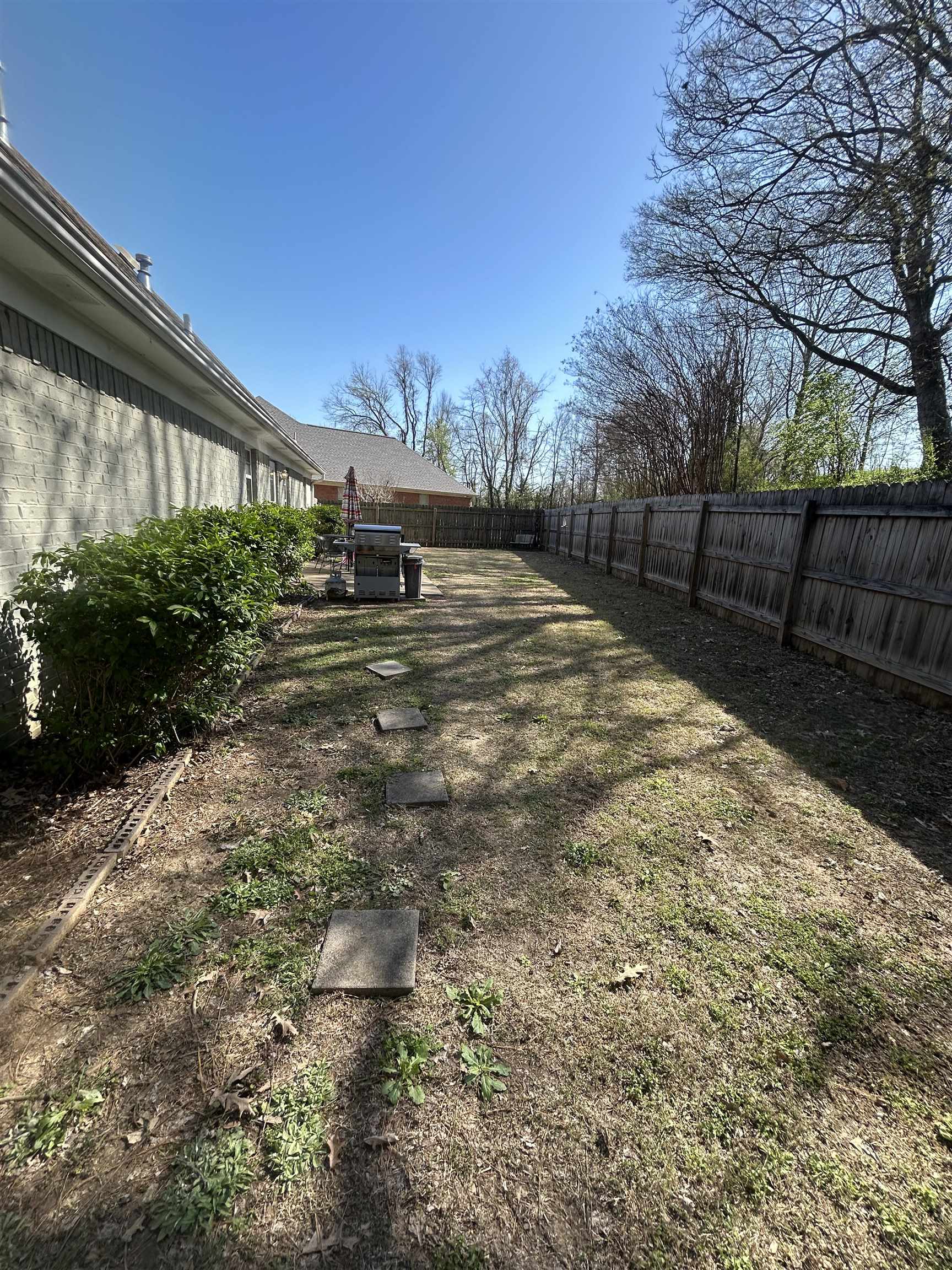 1535 Roane Street Covington, TN 38019 - Photo 23 of 25 View of fenced backyard