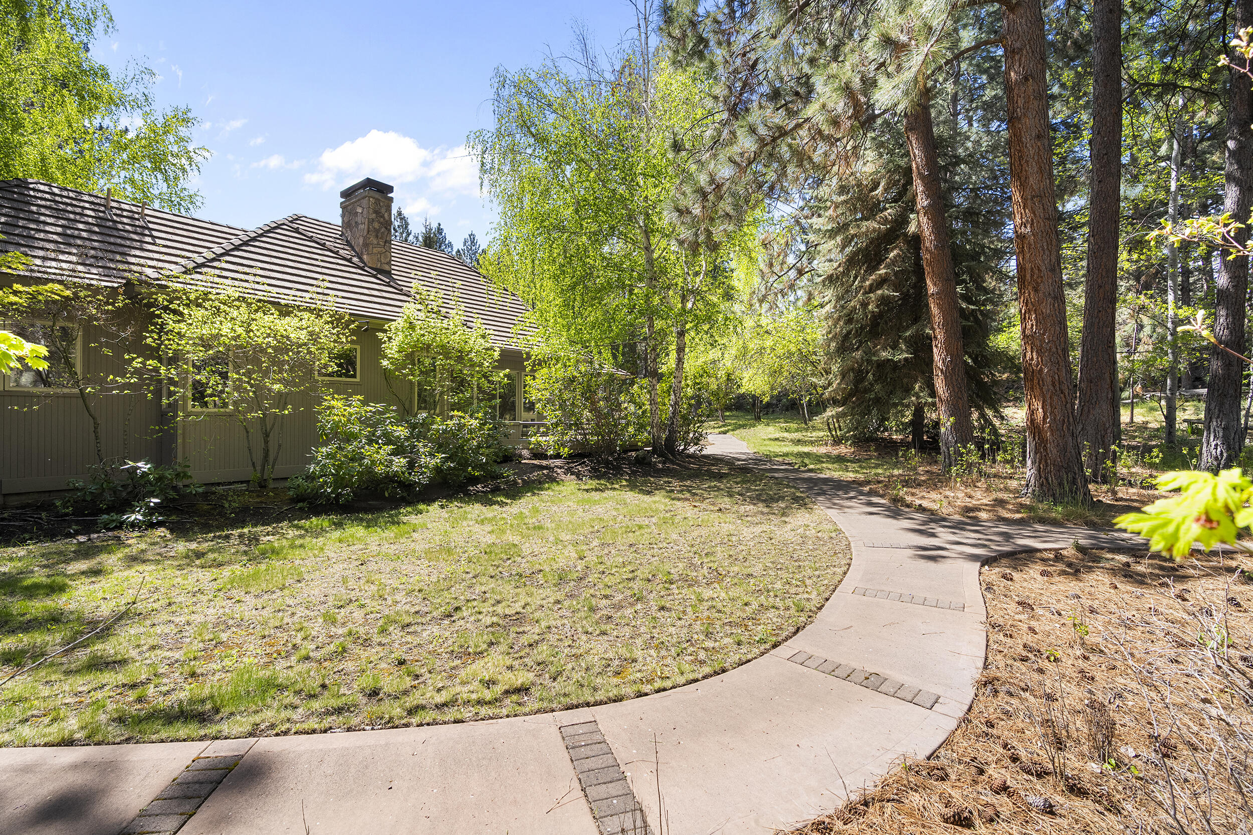 60645 Taos Bend, OR 97702 - Photo 36 of 62 58-print-_DSC0399