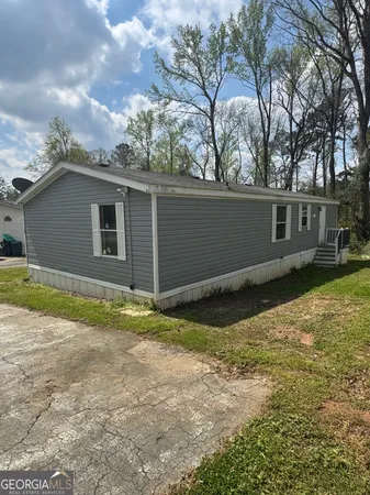 $1,750 | 18 Mohican Maze, Unit 18M, Locust Grove, GA 30248