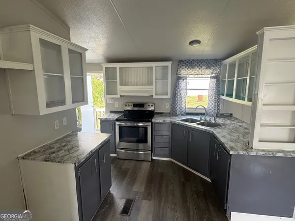 $1,750 | 18 Mohican Maze, Unit 18M, Locust Grove, GA 30248