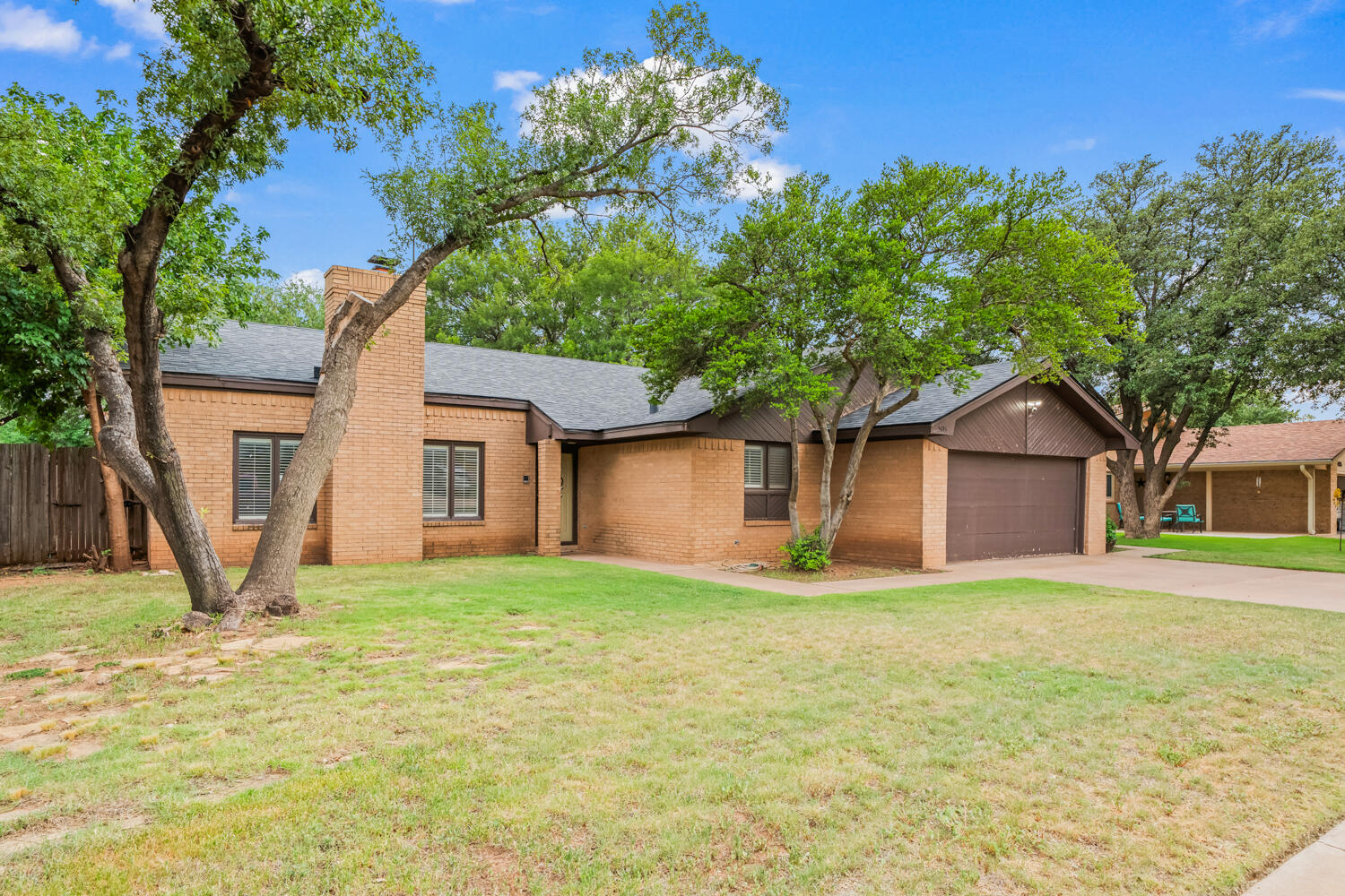 5413 89th Street Lubbock, TX 79424 - Photo 2 of 31 5413 89th St-7