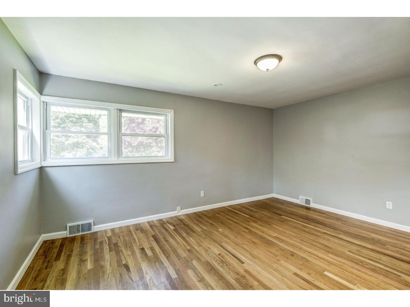 16 Pratt Road Cherry Hill, NJ 08002 - Photo 20 of 25 Gallery Image 20