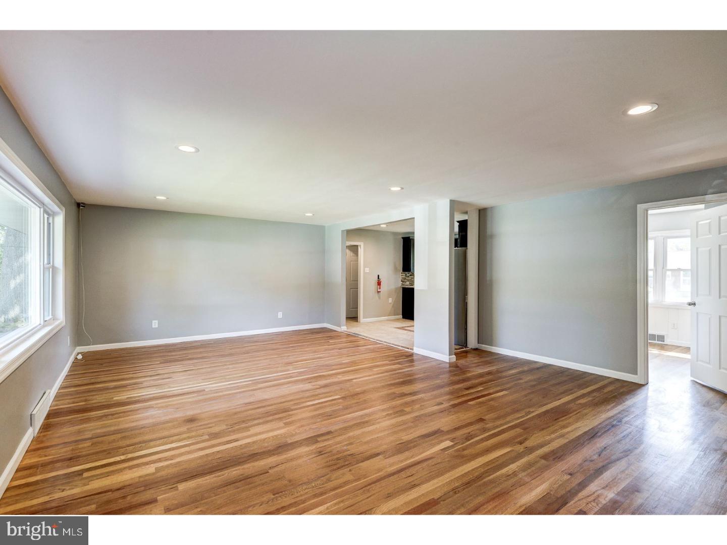 16 Pratt Road Cherry Hill, NJ 08002 - Photo 5 of 25 Gallery Image 5