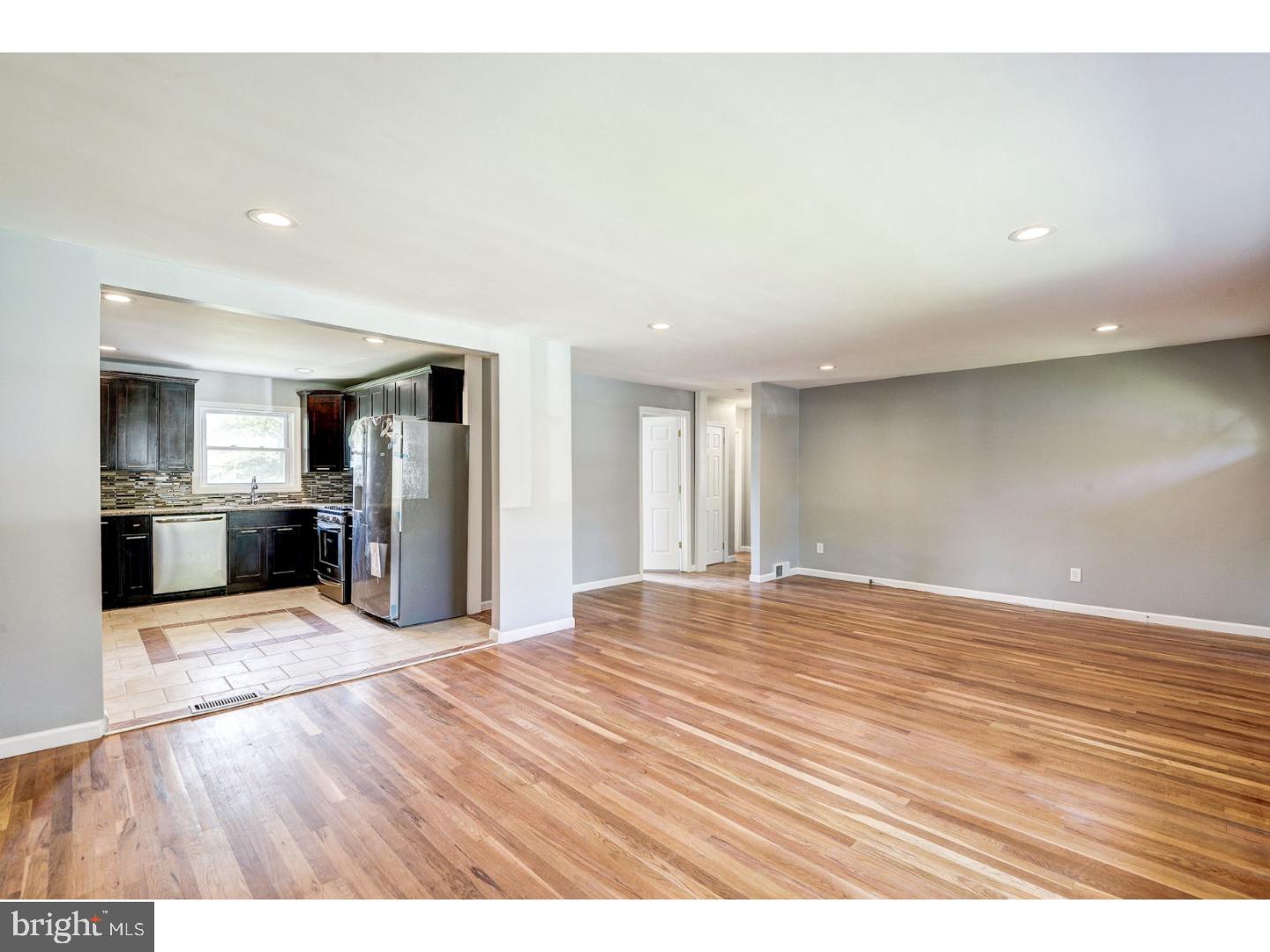 16 Pratt Road Cherry Hill, NJ 08002 - Photo 6 of 25 Gallery Image 6