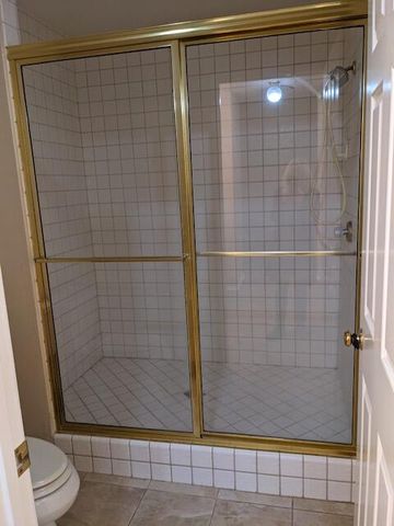 $2,500 | 77638 Calle Las Brisas North, Palm Desert, CA 92211