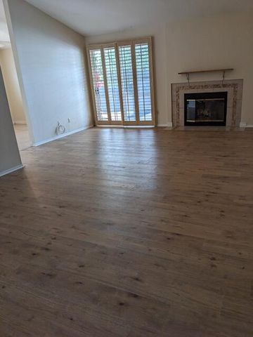 $2,500 | 77638 Calle Las Brisas North, Palm Desert, CA 92211