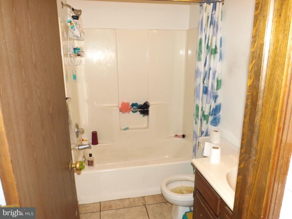40 Zartman Mill Road Lititz, PA 17543 - Photo 4 of 5