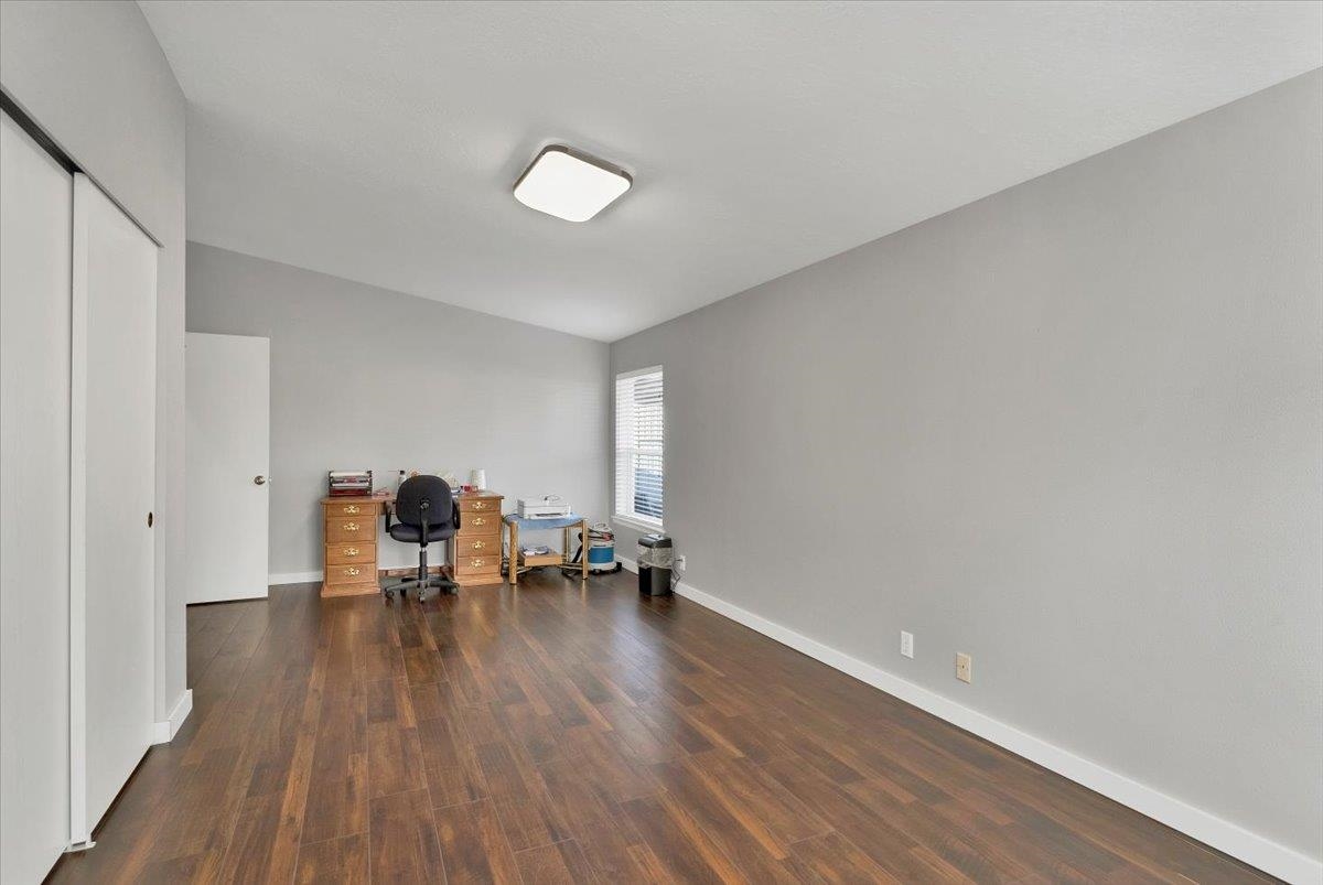 4645 Herrin Road Northeast Salem, OR 97305 - Photo 35 of 48 Gallery Image 35