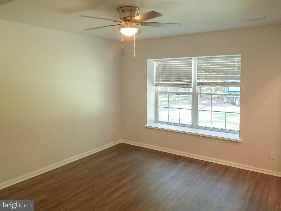616 Johnson Road Sicklerville, NJ 08081 - Photo 16 of 28