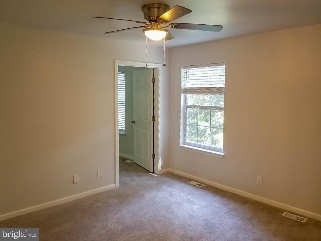 616 Johnson Road Sicklerville, NJ 08081 - Photo 7 of 28