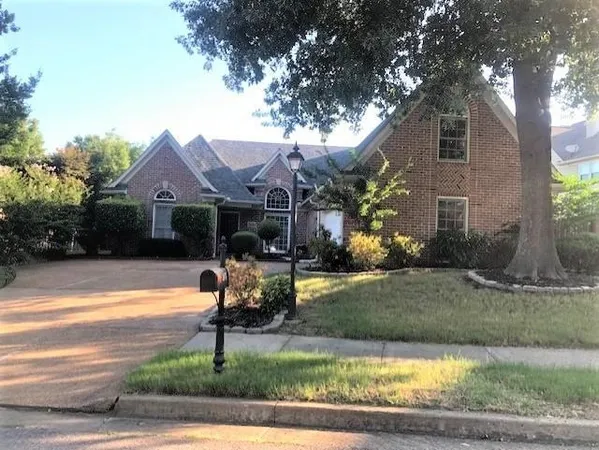 $2,500 | 1676 Von Hall Drive, Collierville, TN 38017