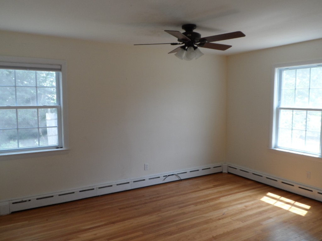 35 Fairhaven Road Mattapoisett, MA 02739 - Photo 18 of 22 Gallery Image 18