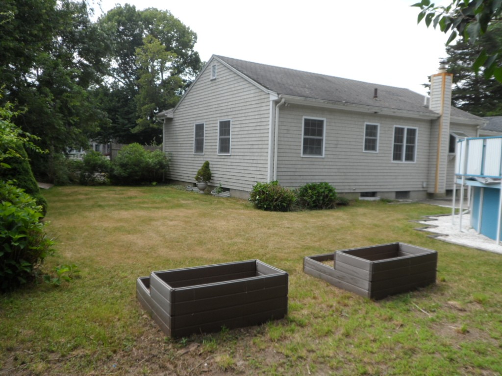 35 Fairhaven Road Mattapoisett, MA 02739 - Photo 6 of 22 Gallery Image 6
