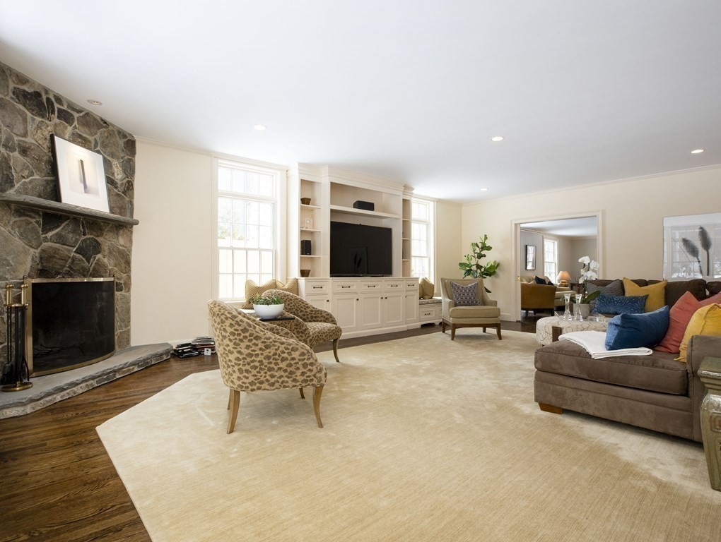 15 Longmeadow Road Wellesley, MA 02482 - Photo 12 of 33