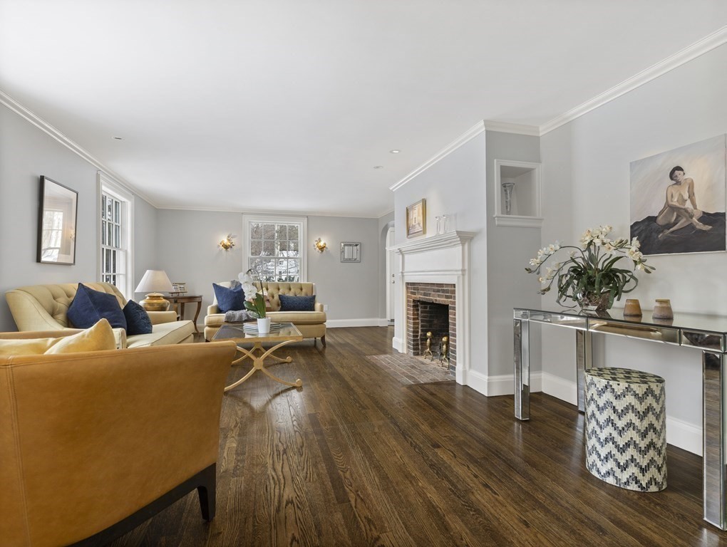 15 Longmeadow Road Wellesley, MA 02482 - Photo 15 of 33