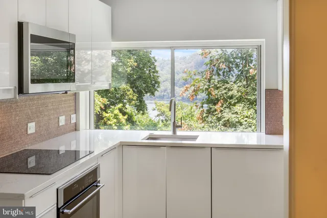 $15,990,000 | 1175 Crest Lane, McLean, VA 22101