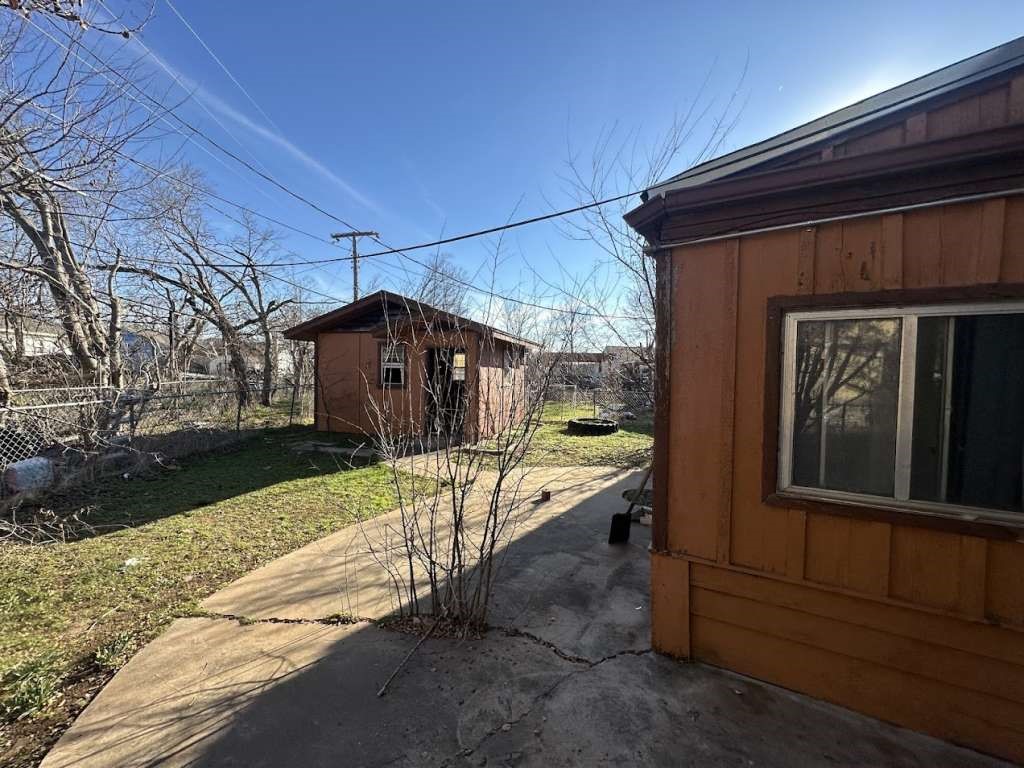 2205 Lucas Avenue Wichita Falls, TX 76301 - Photo 16 of 21