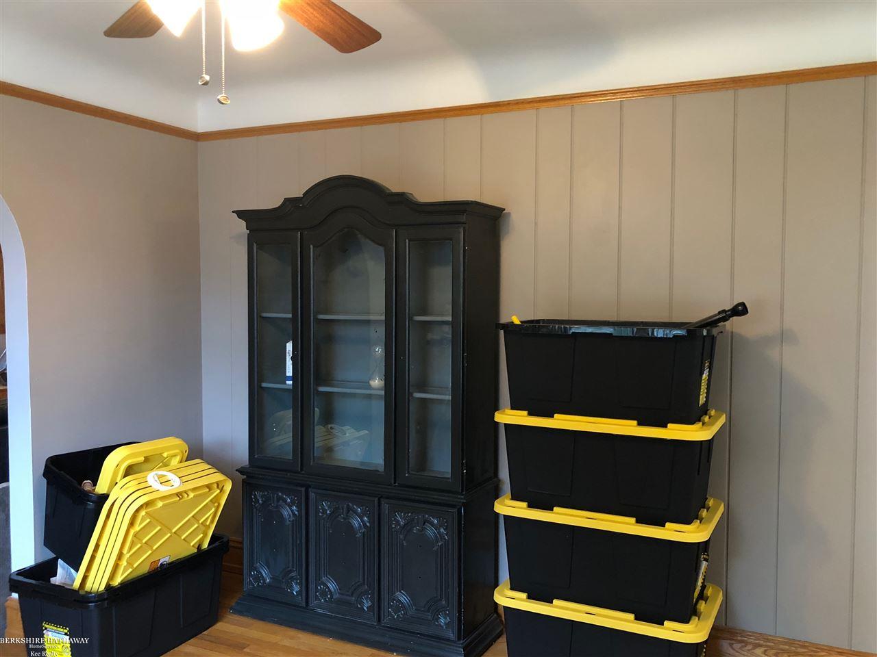 47690 Shelby Road Utica, MI 48317 - Photo 11 of 30 31355866-10.JPG
