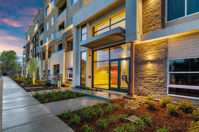$739,800 | 1853 Almaden Road, Unit 303, San Jose, CA 95125