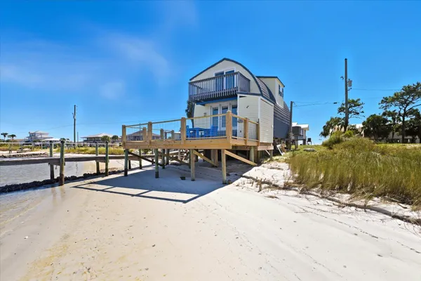 $484,900 | 1630 Alligator Drive, Alligator Point, FL 32346
