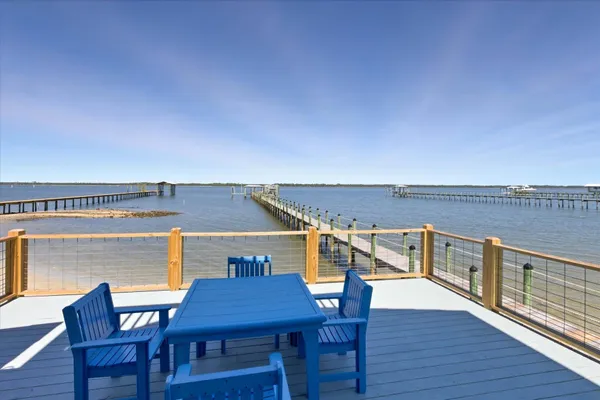 $484,900 | 1630 Alligator Drive, Alligator Point, FL 32346