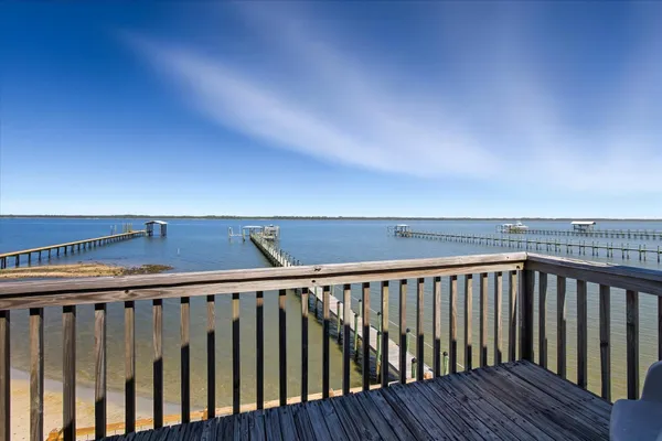 $484,900 | 1630 Alligator Drive, Alligator Point, FL 32346