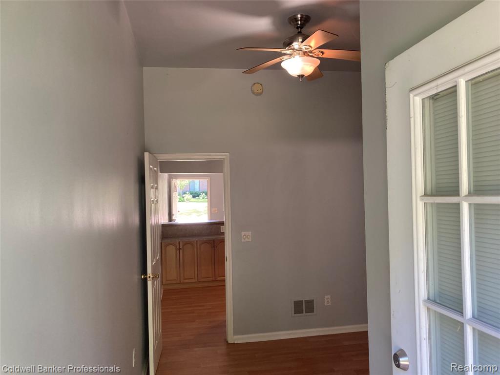 11231 29 Mile Road Washington, MI 48095 - Photo 7 of 10