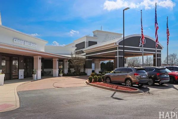 $1,800 | 6175 West Grand Avenue, Unit 3012, Gurnee, IL 60031