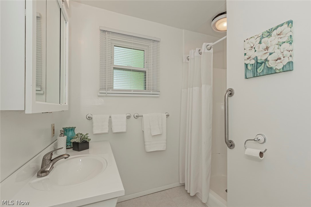 35385 Aurora Road Solon, OH 44139 - Photo 14 of 35 Gallery Image 14