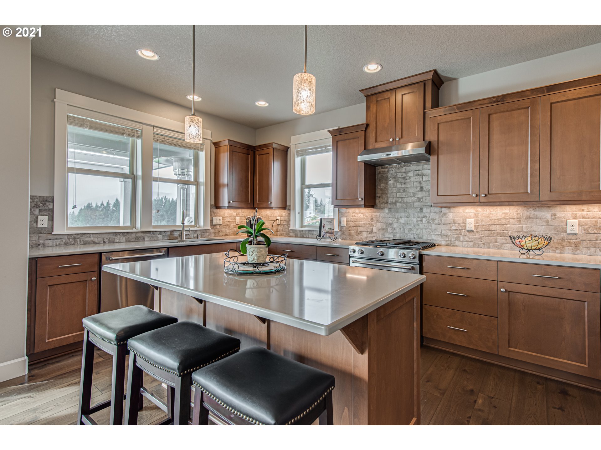 136 Summit Butte Road Woodland, WA 98674 - Photo 11 of 32 Gallery Image 11