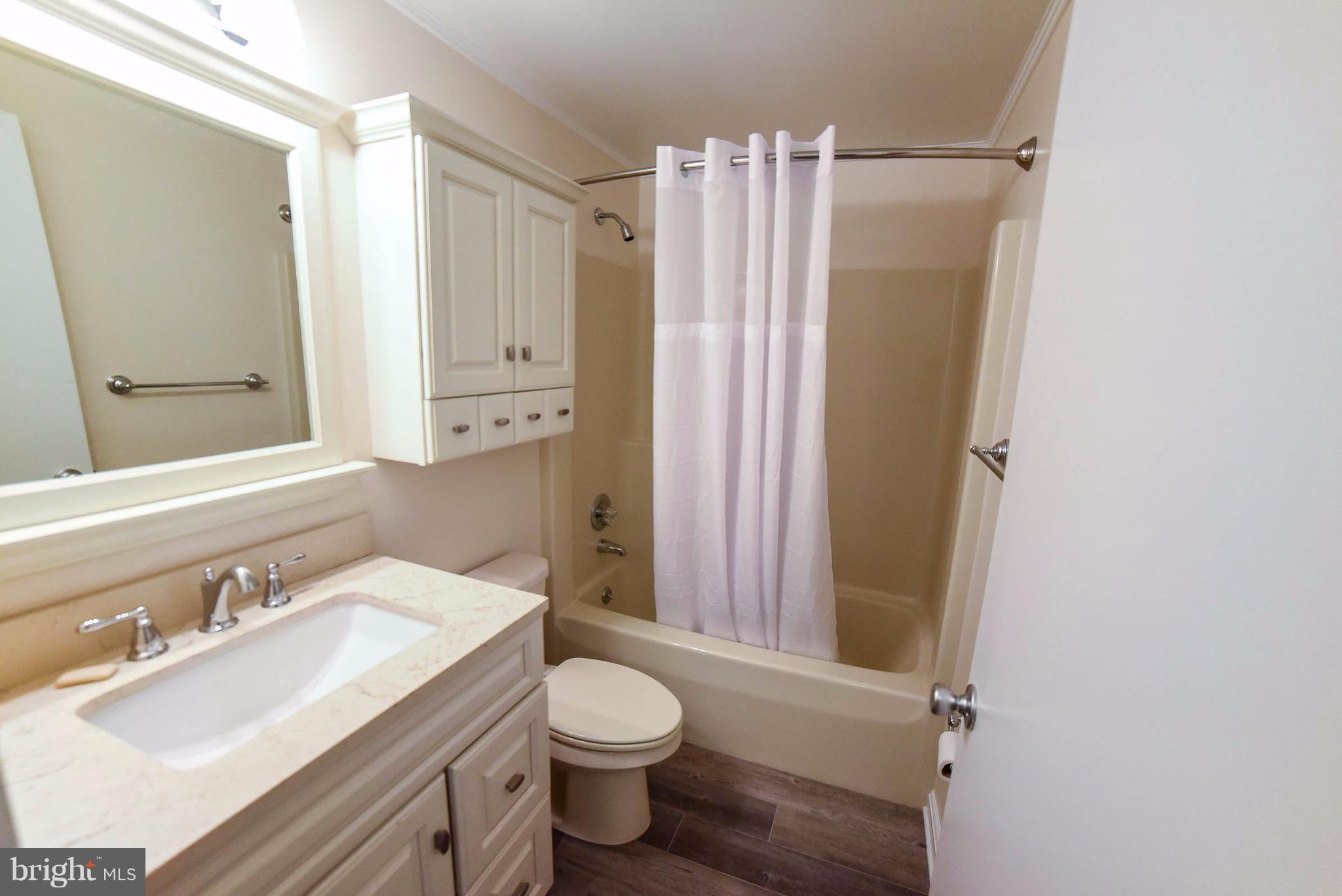 16980 Piney Point Road Piney Point, MD 20674 - Photo 17 of 26 Bath