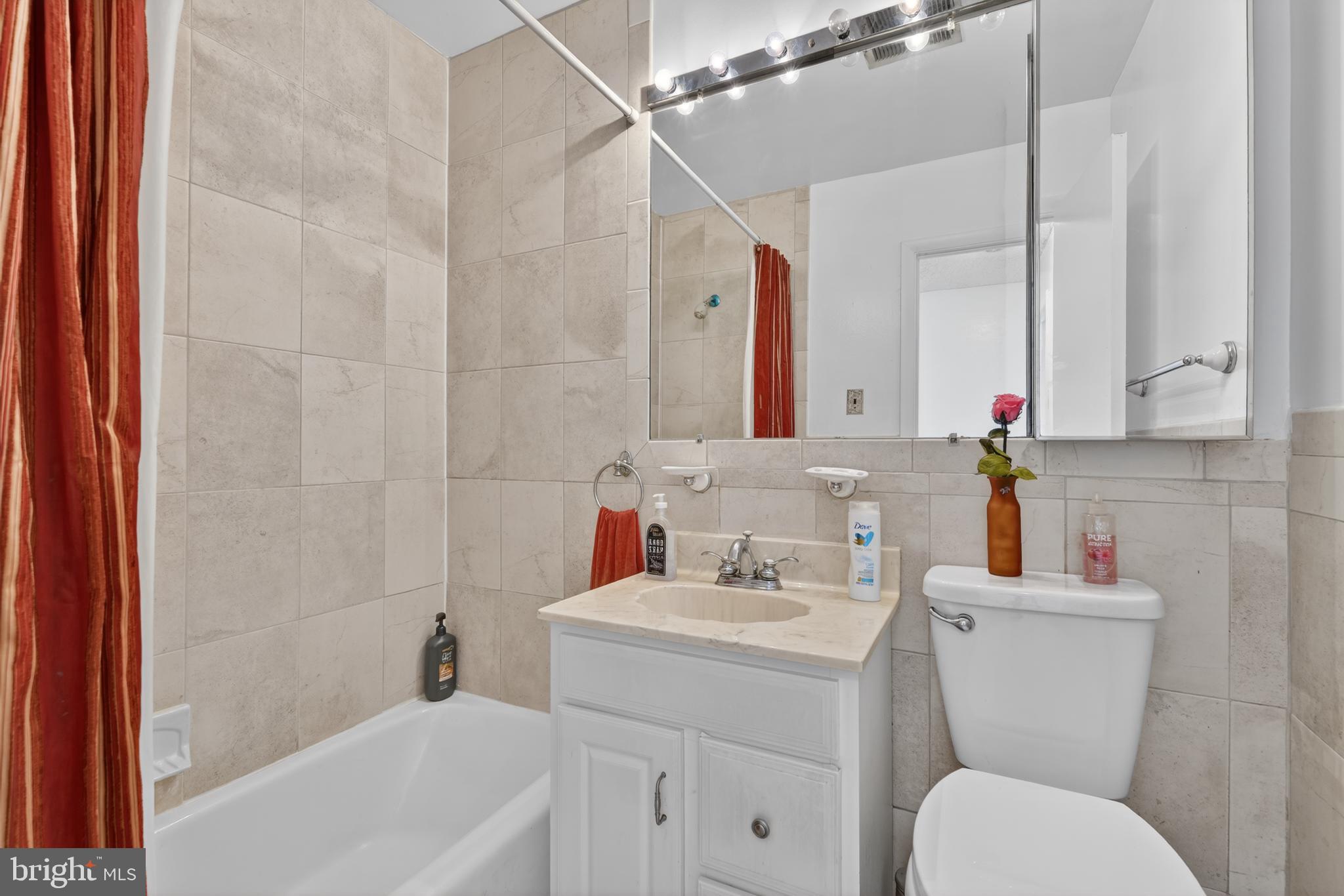 3803 Swann Road, Unit 301 Suitland, MD 20746 - Photo 12 of 15 Bathroom