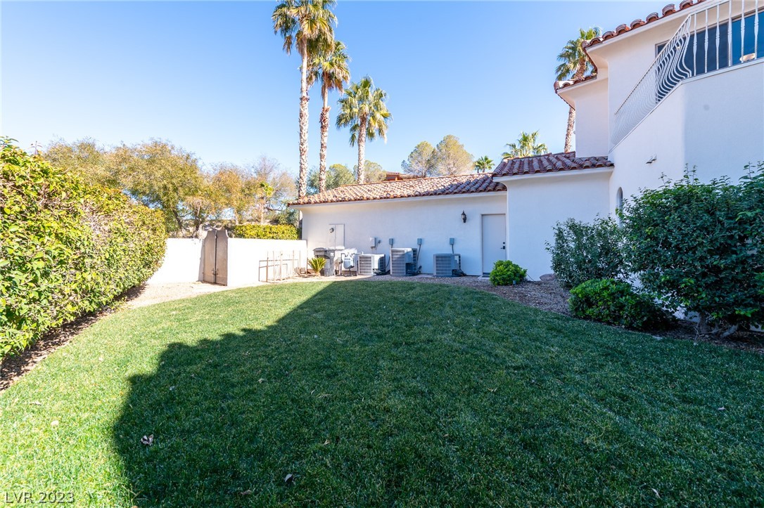 2 Rue De Chateau Place Henderson, NV 89011 - Photo 54 of 58