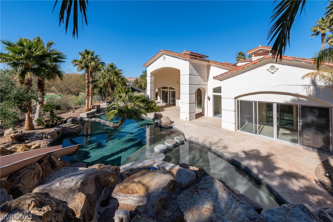 2 Rue De Chateau Place Henderson, NV 89011 - Photo 6 of 58