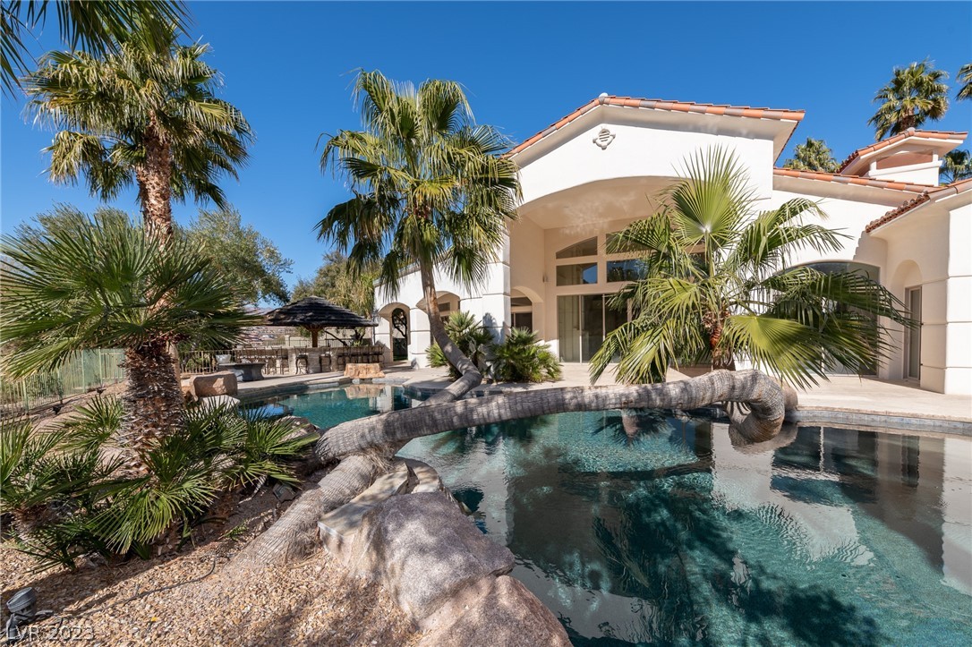 2 Rue De Chateau Place Henderson, NV 89011 - Photo 10 of 58