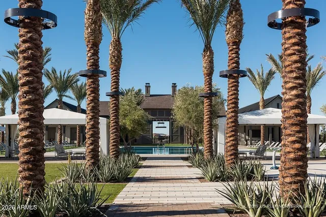 $2,700 | 25916 North 22nd Lane, Phoenix, AZ 85085