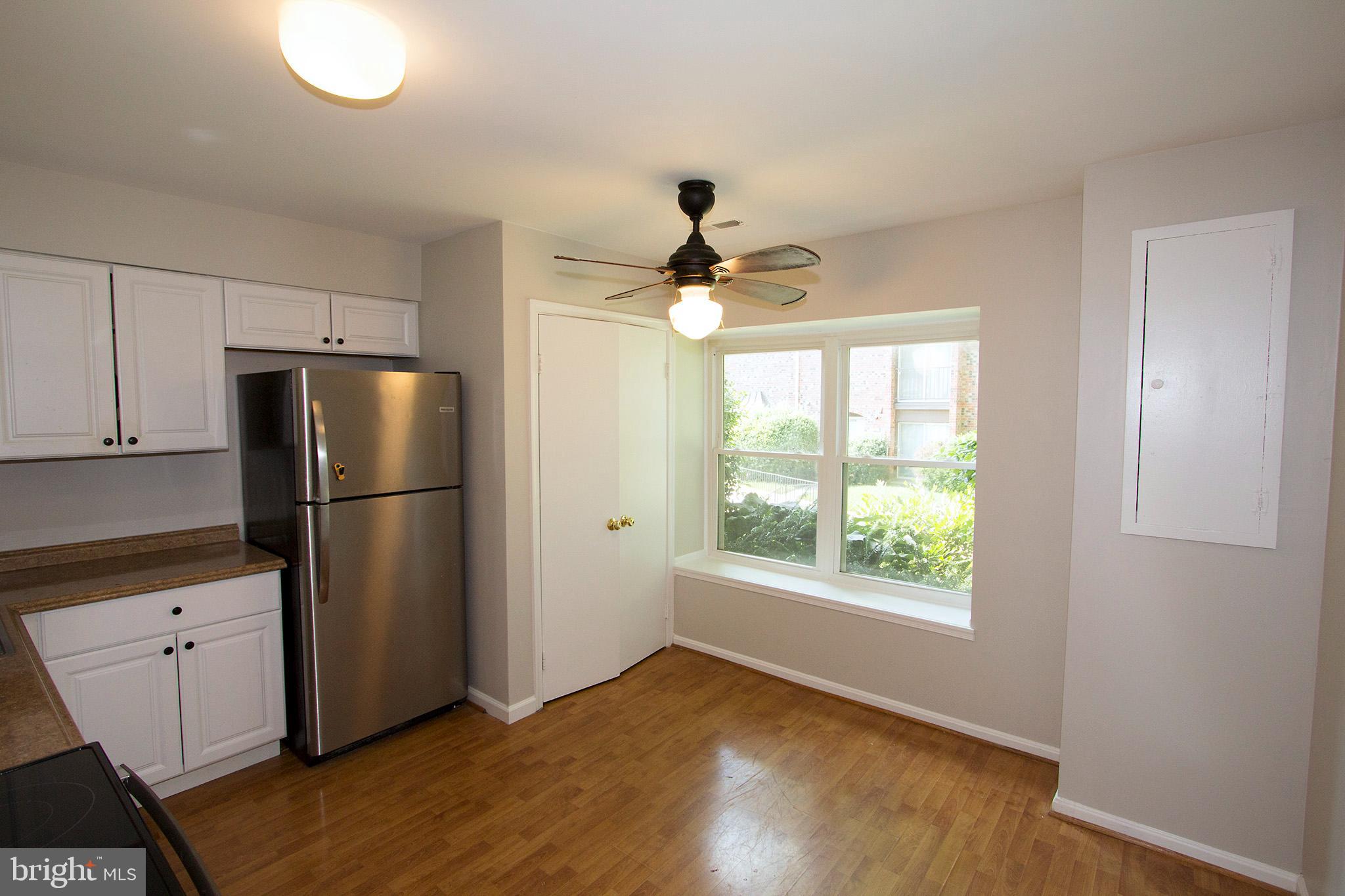 3789 Persimmon Circle Fairfax, VA 22031 - Photo 7 of 26