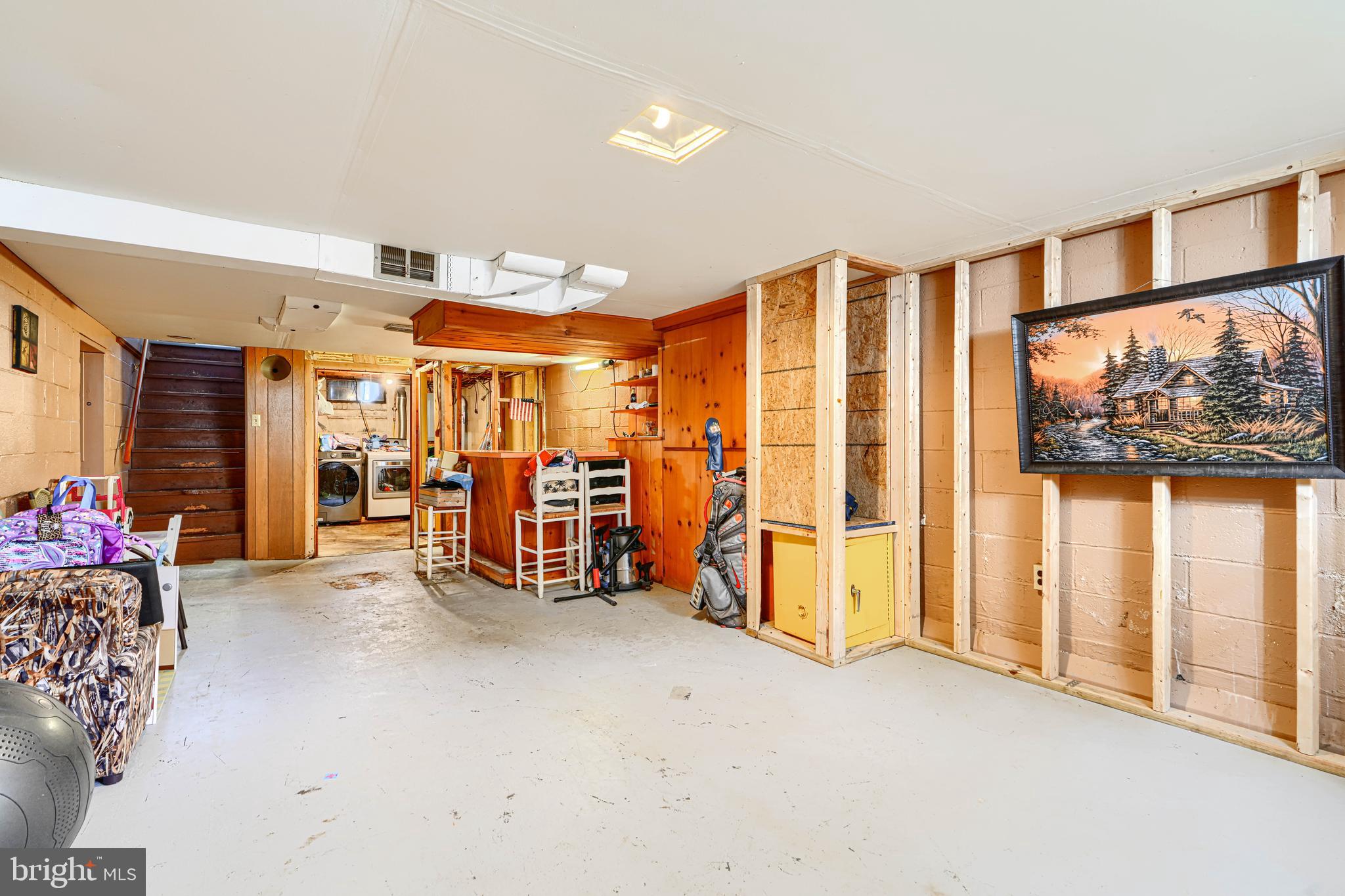 741 South Russell Street York, PA 17402 - Photo 31 of 32 a view of a room with furniture and windows