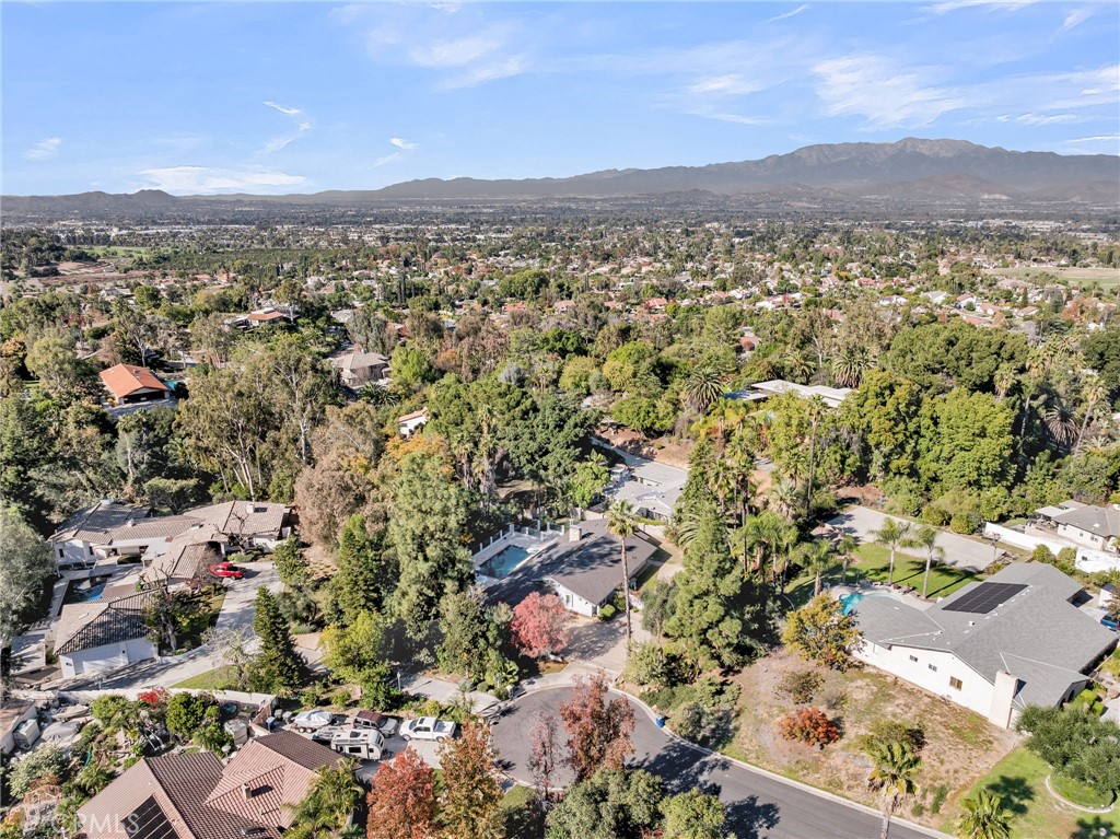 2110 Hathaway Place Riverside, CA 92506 - Photo 53 of 57 Gallery Image 53