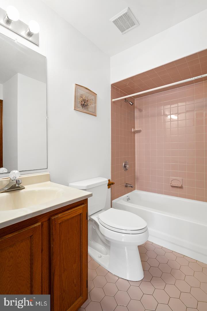 29 Penn Lyle Road Princeton Junction, NJ 08550 - Photo 10 of 21 First floor bathroom
