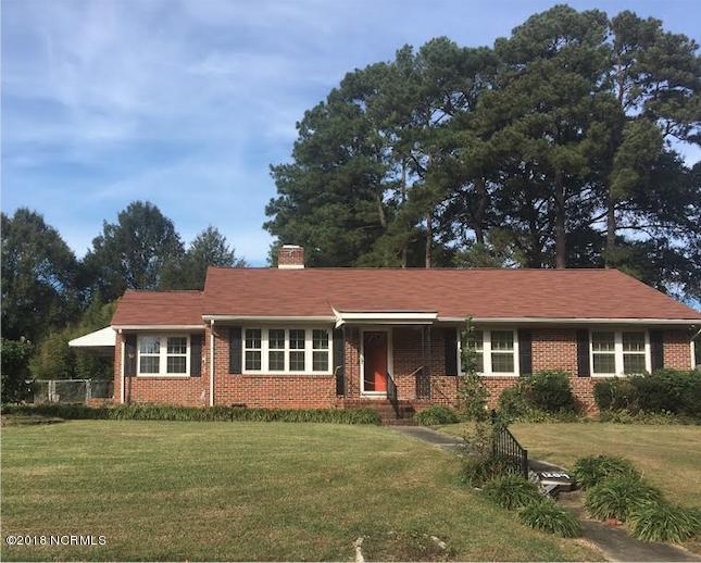 1204 Elizabeth Road West Wilson, NC 27893 - Photo 1 of 17 1204 Elizabeth Rd W Wilson NC